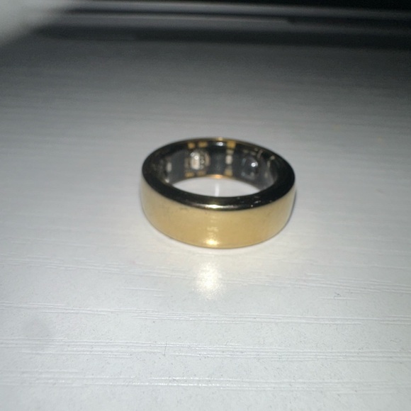 Oura Ring Size 9 - Picture 3 of 5